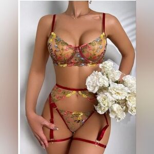 NWT Floral Embroidered Lingerie Set - Red